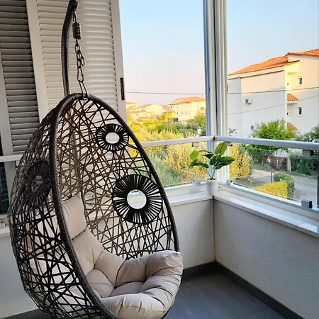 Apartment Jopy Kaštela